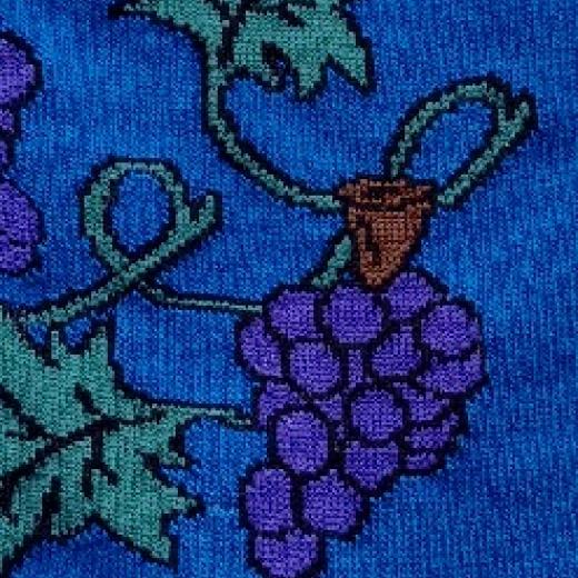 The Vine, Size 4-7, Sapphire, detail